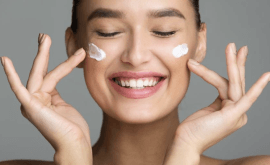 Evaluate the #1 benefits and risks of using DMSO for skincare